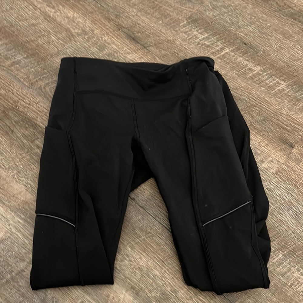 Lululemon black speed up leggings